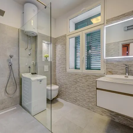 Ferienwohnung Marjan Nest Split Exterior foto